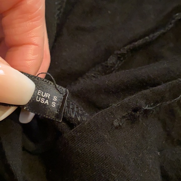 Sweatpants & cropped hoodie set - Picture 2 of 2